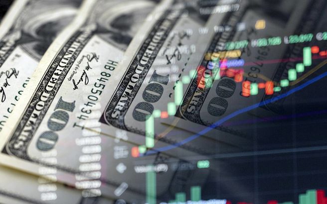 فشار تقاضا در بازار دلار بالا گرفت؛ قیمت امروز 11 تیرماه صعودی می‌شود؟