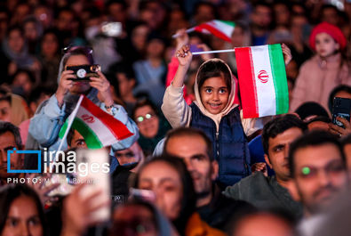 زانو زنندگان