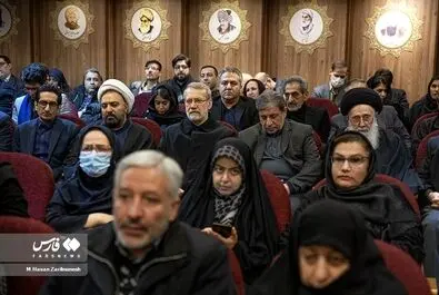 کریم مجتهدی