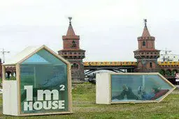 کوچکترین خانه های دنیا به مساحت تنها یک متر مربع 