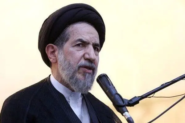 امام جمعه موقت تهران: صهیونیست‌ها مانع جنگ هستند