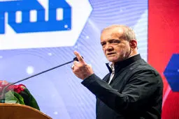 رئیس‌جمهور در مراسم قهرمان ایران: باید بهترین باشیم 