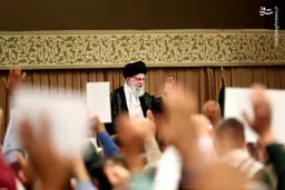 تصاویر دیدار پیشکسوتان دفاع مقدس با رهبر انقلاب