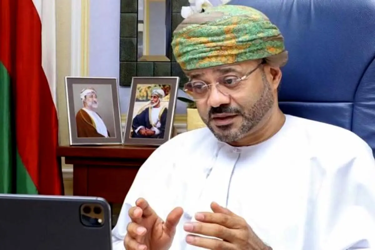 واکنش وزیر خارجه عمان به بازدید عراقچی از نمایشگاه کتاب مسقط
