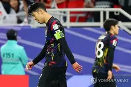 جزئیات ضرب و شتم سون توسط  لی کانگ!