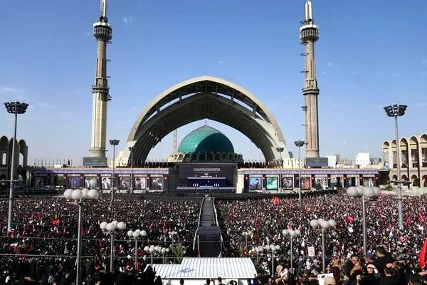 روایت فرانس۲۴ از بدرقه رهبر شهید انقلاب اسلامی
