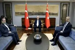 اولین عکس از دیدار اردوغان با عراقچی 
