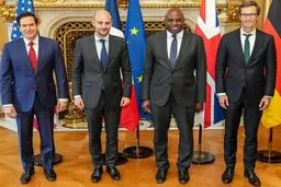 تماس محرمانه درباره ایران؟ اروپا و آمریکا دوباره سراغ تهران رفتند