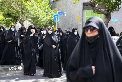  آیت الله موسوی بجنوردی