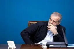 مشاور پزشکیان: استعفای رئیس جمهور بعید است