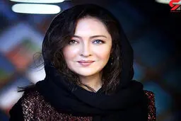 اقدام جنجالی جواد عزتی کنار نیکی کریمی 