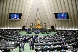 نماینده چابهار: مضحک است که با پول ملت تعدادی را به قطر بفرستند
