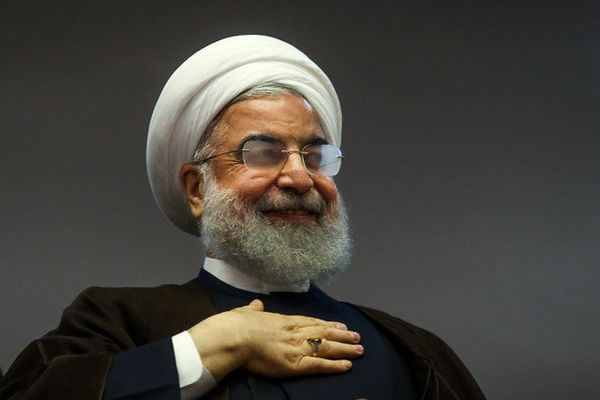 تفاوت اسم عراقچی و ظریف در پائین آمدن قیمت دلار توسط حسن روحانی