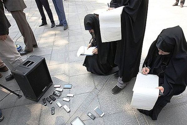چرا خبرنگاران در ایام بحرانی بیکار می شوند؟

