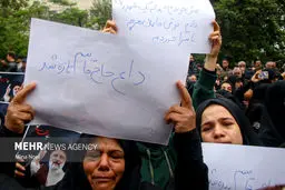 تصاویر حضور مردم در مراسم تشییع پیکر شهدای خدمت در تبریز