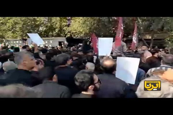  تشییع پیکر ۷ شهید حمله رژیم صهیونی در کاشان
