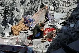 لحظه نفس گیر بمباران شبانه و با خاک یکسان کردن غزه