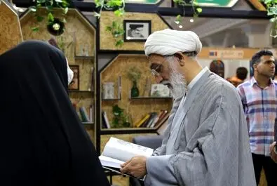 پورمحمدی نمایشگاه کتاب