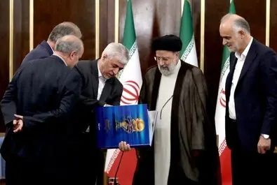 رئیسی تیم ملی فوتبال