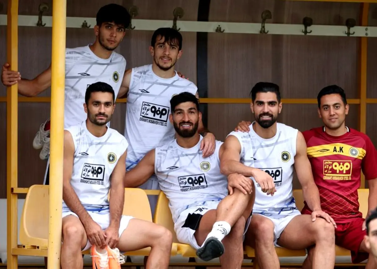 بازیکنان سپاهان پست ثابت ندارند!