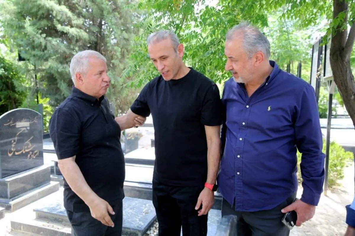 کاپ لیگ ۲۲ بر سر مزار اسطوره‌های فقید