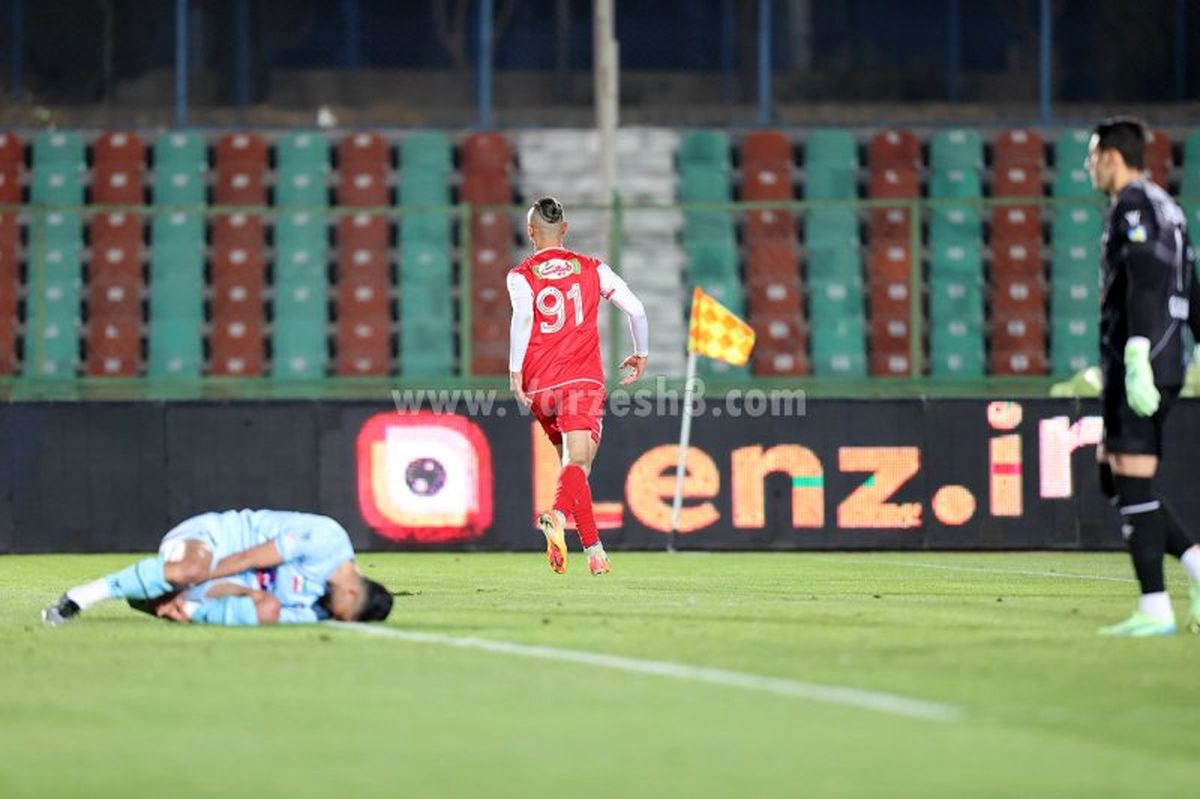 پرسپولیس 1 - 0  گل گهر: ایستاده با سردار!