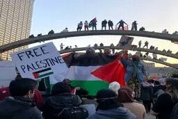 تجمع اعتراضی در حمایت از مردم مظلوم فلسطین