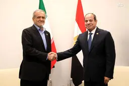 اولین فیلم از دیدار پزشکیان و السیسی
