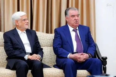 رهبر انقلاب