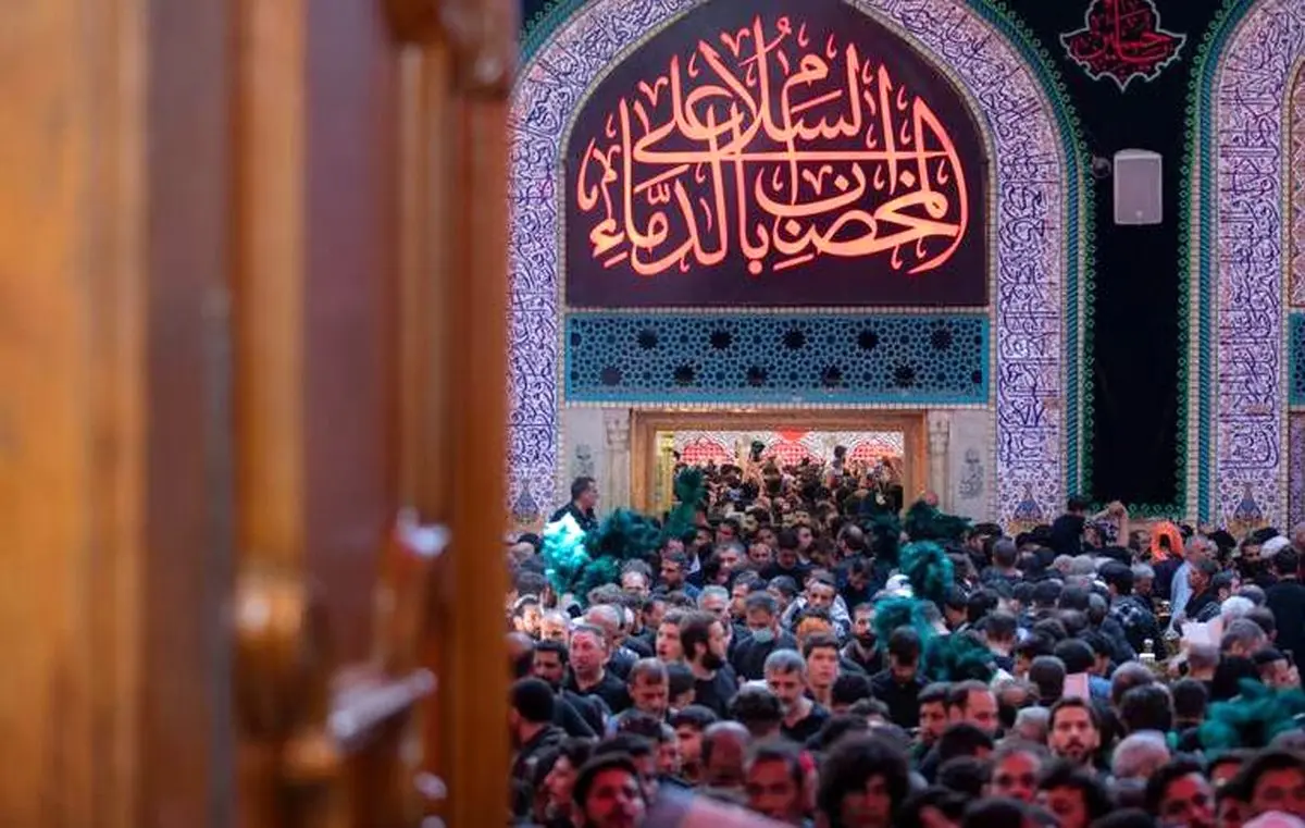 حرم امام حسین(ع) سیاهپوش شد