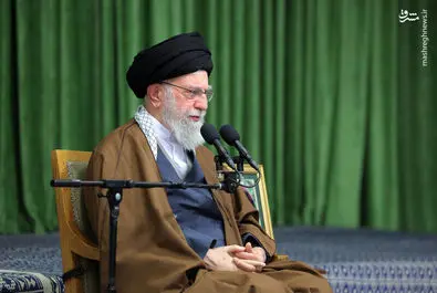 رهبر انقلاب