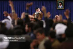 تصاویر دیدار مردم قم با رهبر انقلاب