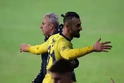 دشمن سرمربی الهلال در پرسپولیس!