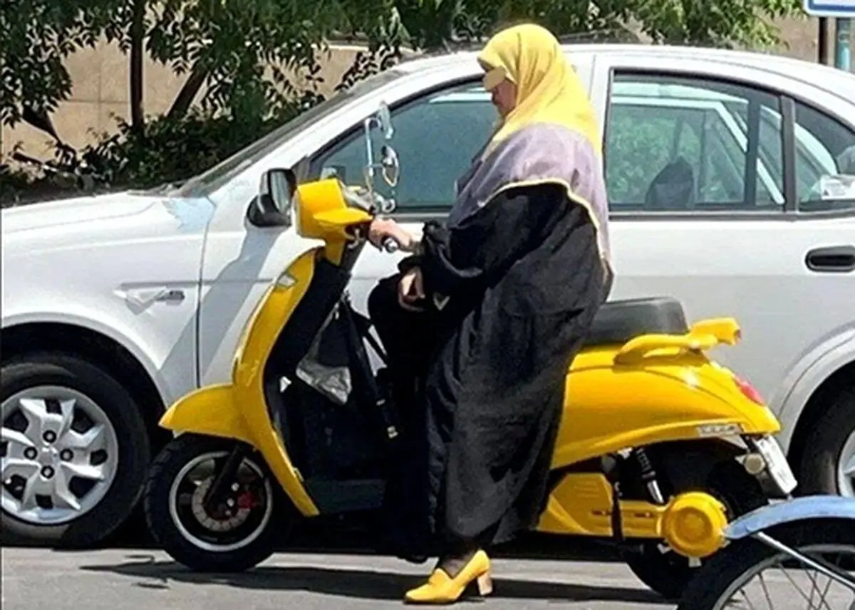 حکم مراجع تقلید درباره موتورسواری بانوان