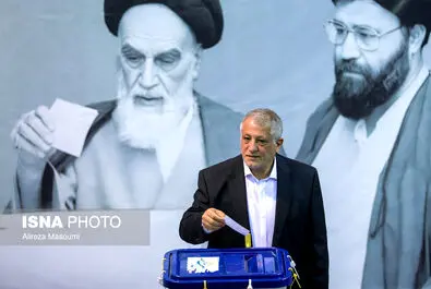 چهره‌های سیاسی پای صندوق رای 