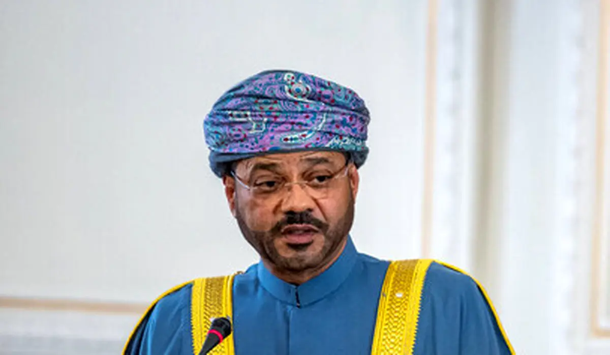 وزیر خارجه عمان: مسائل غیرممکن میان ایران و آمریکا محتمل به‌نظر می‌رسند