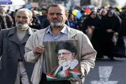 خروش و خشم در تهران