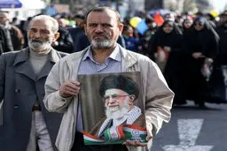 خروش و خشم در تهران
