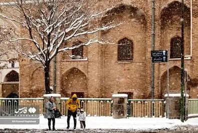 برف در تبریز