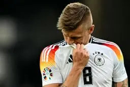 کروس در خلاء و تاریکی: مثل رفتن جان از بدن