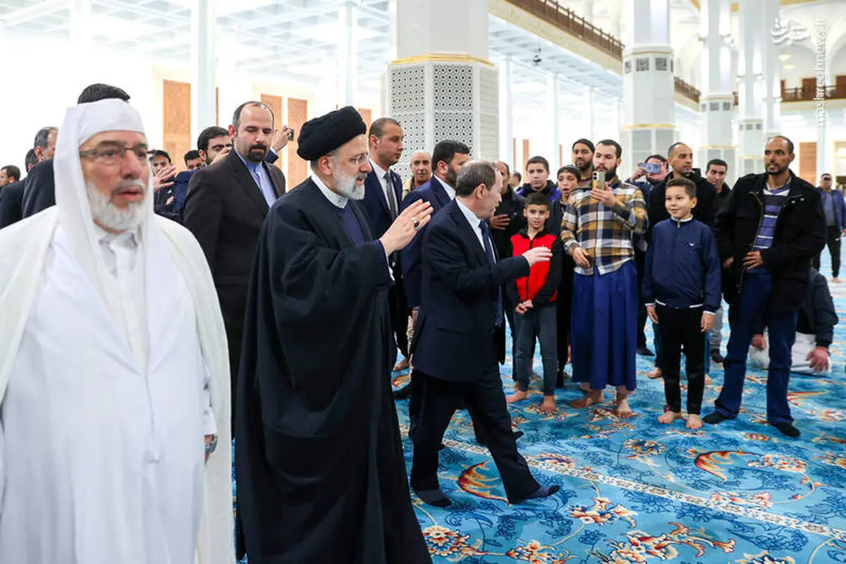 دیدار رئیسی از سومین مسجد بزرگ جهان اسلام 