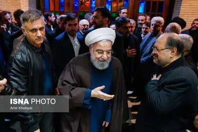 محمد شریعتمداری
