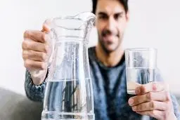 چرا کم آبی بدن باعث چاقی و بیماری می شود؟