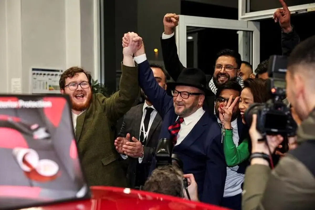 جورج گالووی پیروزی‌اش در انتخابات میان دوره‌ای پارلمان انگلیس را تقدیم غزه کرد