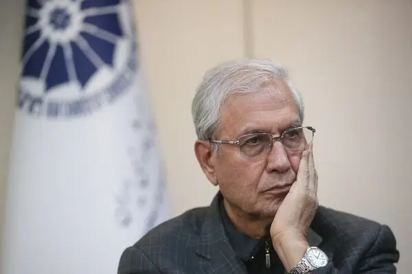 ایران همچون ققنوس از خاکستر خود بر خواهد خواست