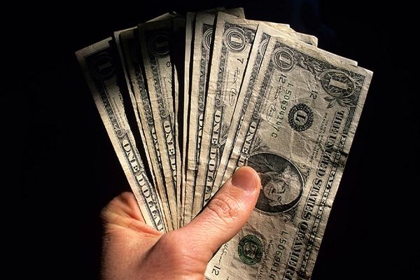 قیمت دلار، یورو و سایر ارزها امروز ۲۹ اردیبهشت ۱۴۰۴ | دلار تغییر کانال داد