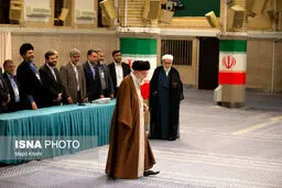 تصاویر حضور رهبر معظم انقلاب در انتخابات
