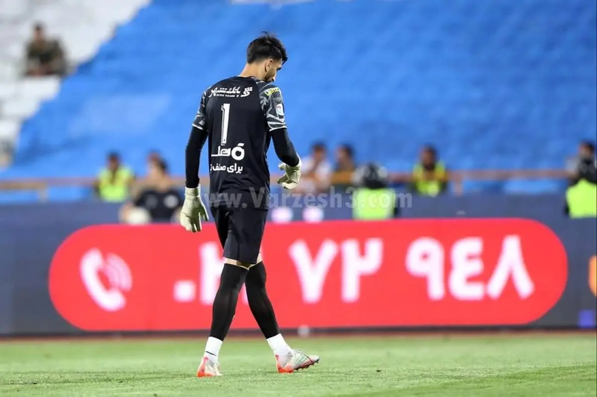 فوری: آغاز جلسه رسمی استقلال با بیرانوند