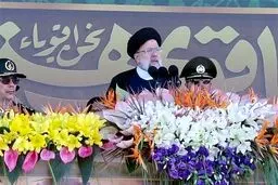 توقع عجیب و غریب رئیسی از دانشگاه