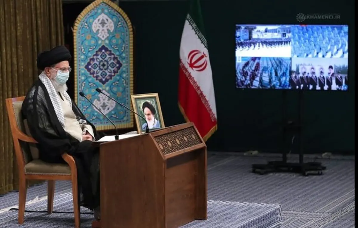 فرمانده کل قوا: نیروهای مسلح سپر دفاعی در برابر تهدیدهای دشمنان بیرونی و درونی هستند